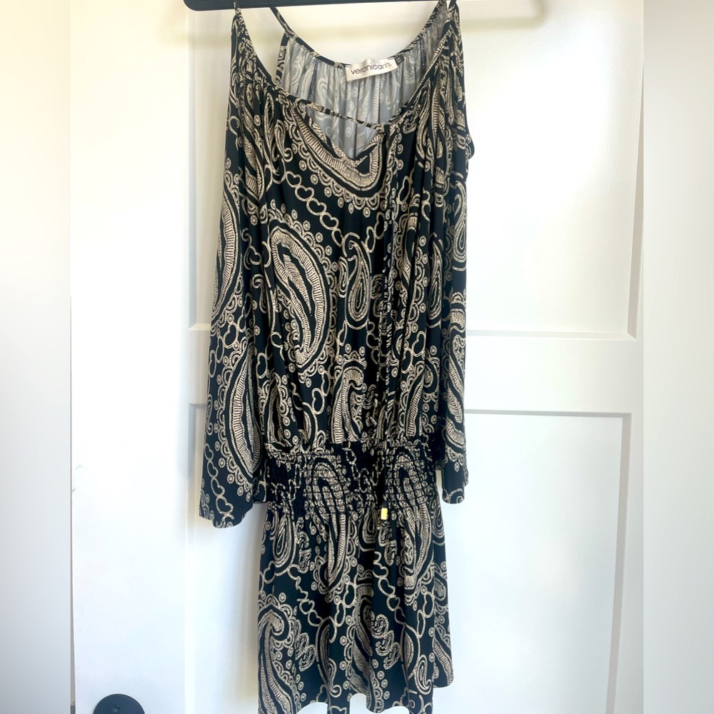 Veronica M, off shoulder dress, Black/Cream, XSmall